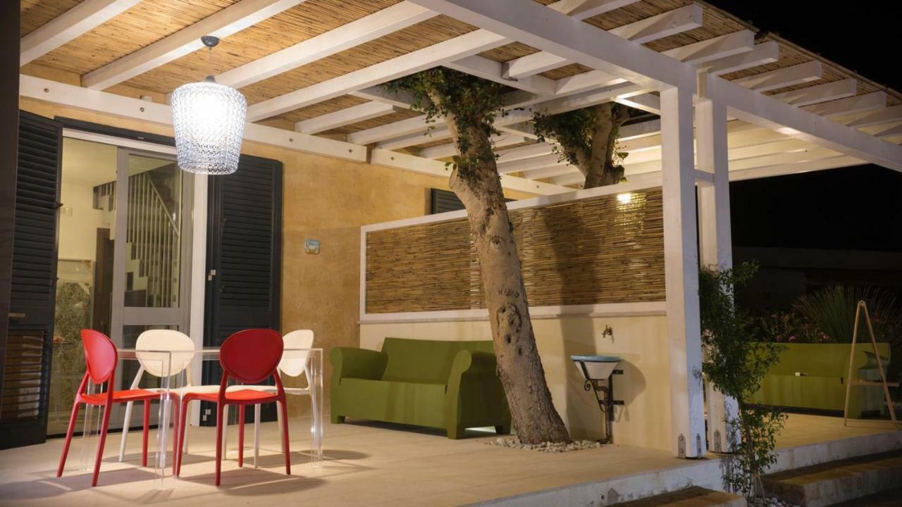 Le Suites Del Carrubo Favignana Buitenkant foto