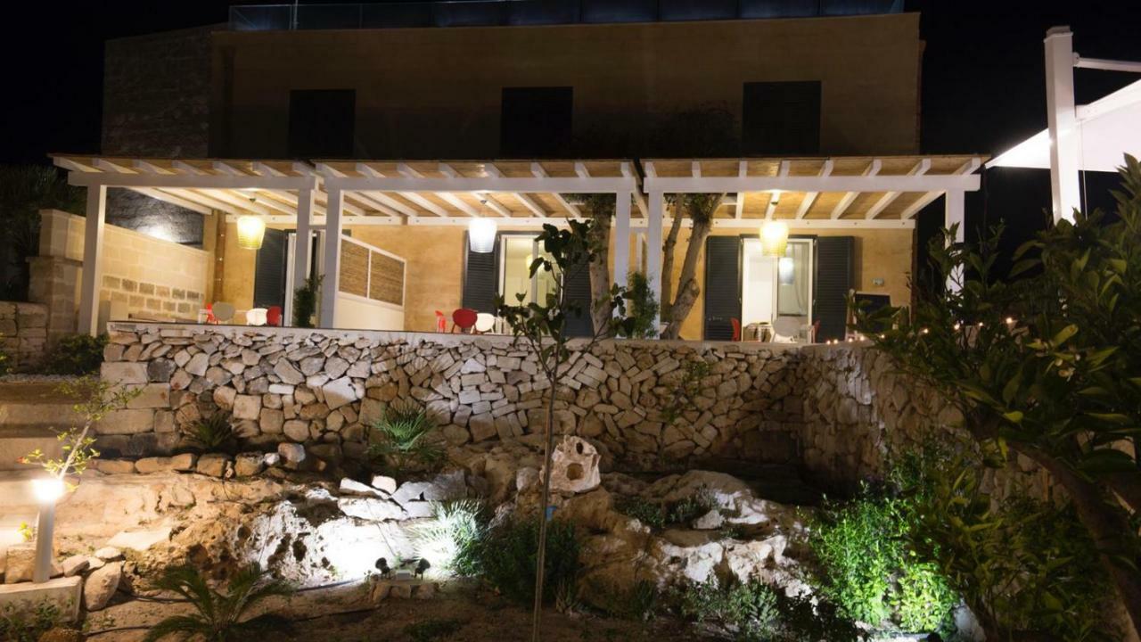 Le Suites Del Carrubo Favignana Buitenkant foto