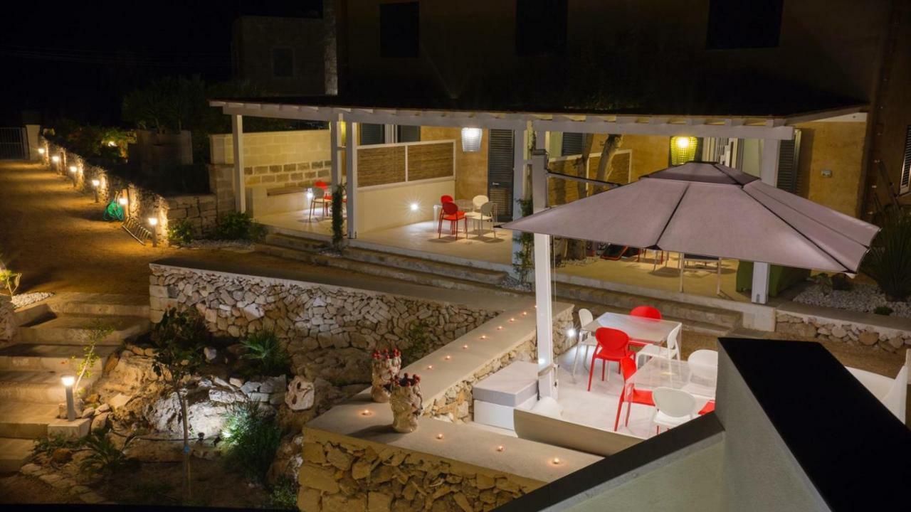 Le Suites Del Carrubo Favignana Buitenkant foto