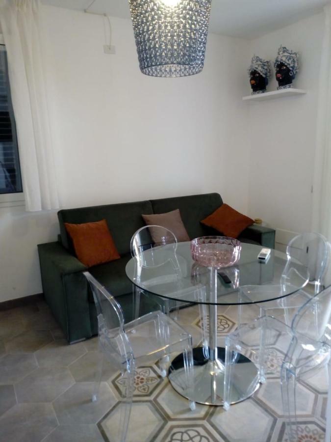 Le Suites Del Carrubo Favignana Buitenkant foto