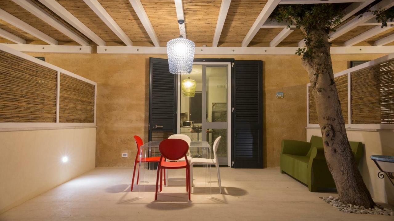Le Suites Del Carrubo Favignana Buitenkant foto