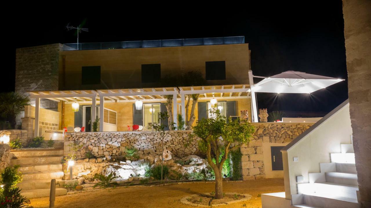 Le Suites Del Carrubo Favignana Buitenkant foto